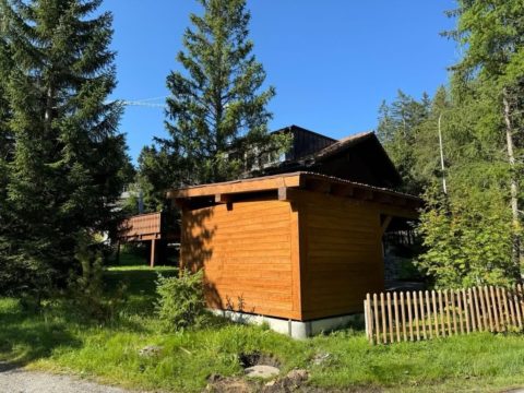 Innenausbau | Küchen | Corian | Reparaturen - Jörimann Schreinerei
