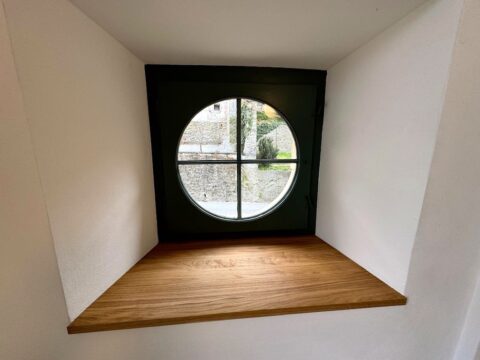 Innenausbau | Küchen | Corian | Reparaturen - Jörimann Schreinerei