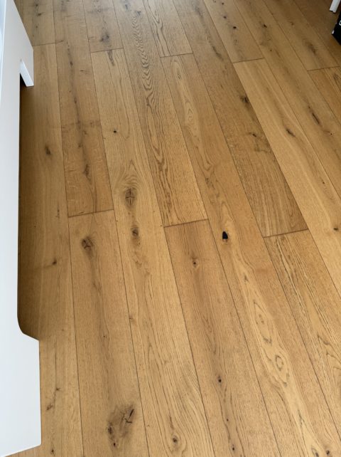 Innenausbau | Küchen | Corian | Reparaturen - Jörimann Schreinerei