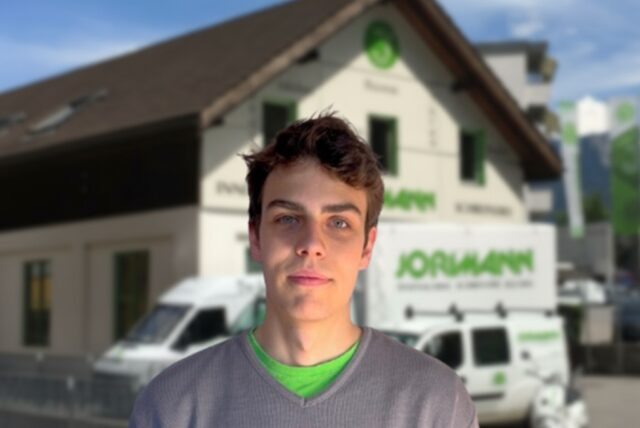 Innenausbau | Küchen | Corian | Reparaturen - Jörimann Schreinerei