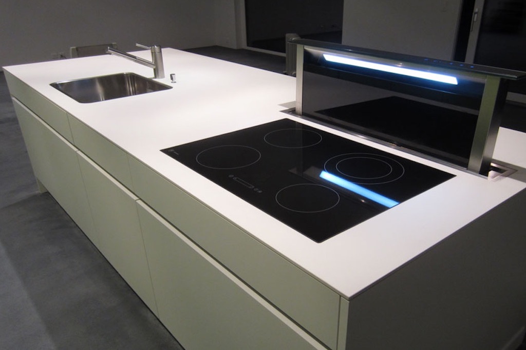 Innenausbau | Küchen | Corian | Reparaturen - Jörimann Schreinerei