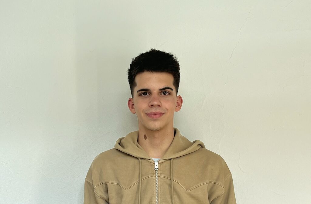 Innenausbau | Küchen | Corian | Reparaturen - Jörimann Schreinerei