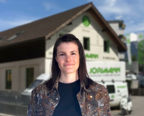 Innenausbau | Küchen | Corian | Reparaturen - Jörimann Schreinerei