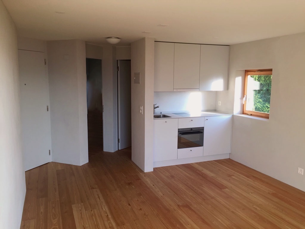 Innenausbau | Küchen | Corian | Reparaturen - Jörimann Schreinerei