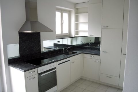 Innenausbau | Küchen | Corian | Reparaturen - Jörimann Schreinerei