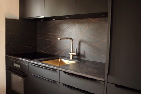 Innenausbau | Küchen | Corian | Reparaturen - Jörimann Schreinerei