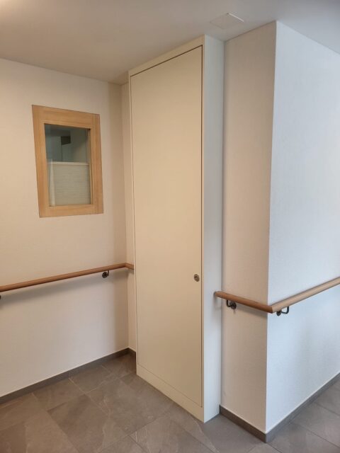 Innenausbau | Küchen | Corian | Reparaturen - Jörimann Schreinerei