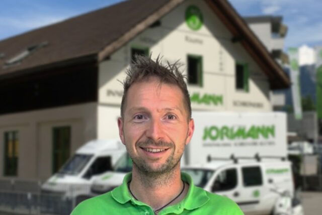 Innenausbau | Küchen | Corian | Reparaturen - Jörimann Schreinerei