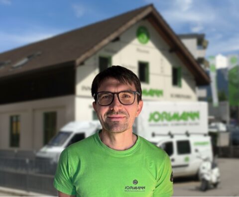 Innenausbau | Küchen | Corian | Reparaturen - Jörimann Schreinerei