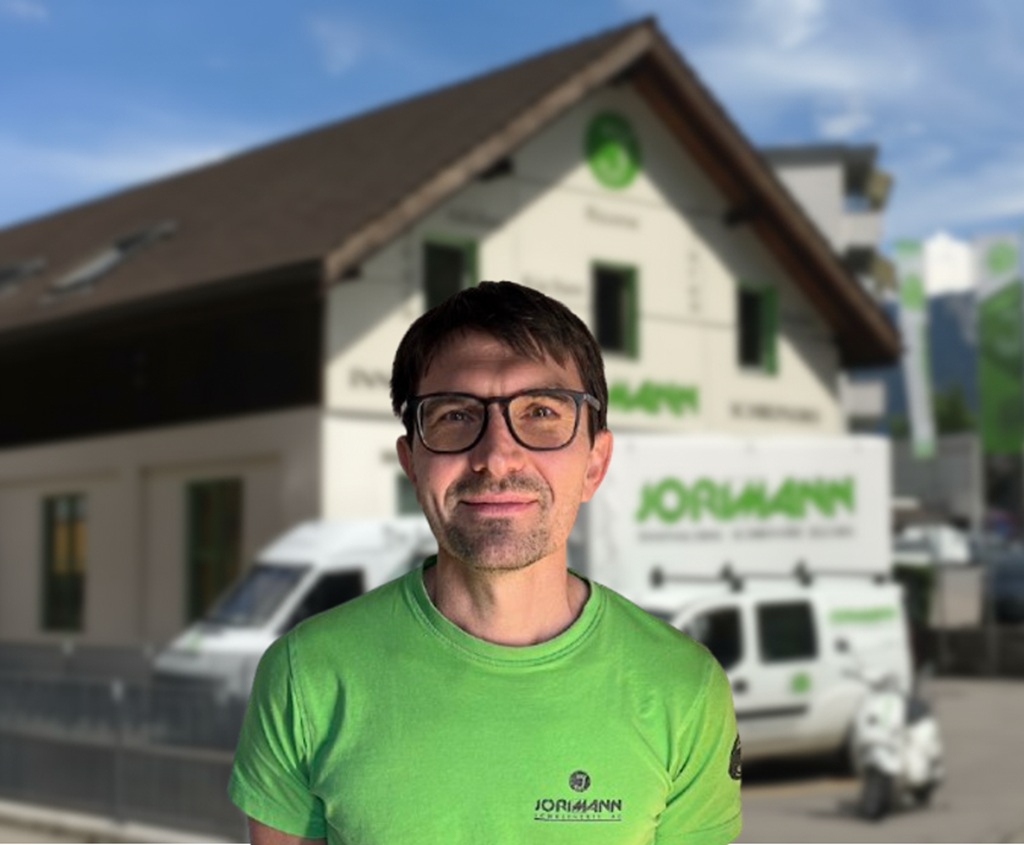 Innenausbau | Küchen | Corian | Reparaturen - Jörimann Schreinerei