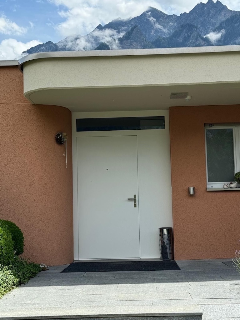 Innenausbau | Küchen | Corian | Reparaturen - Jörimann Schreinerei