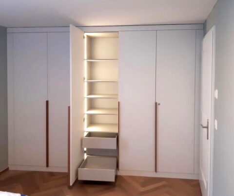 Innenausbau | Küchen | Corian | Reparaturen - Jörimann Schreinerei