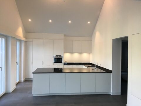 Innenausbau | Küchen | Corian | Reparaturen - Jörimann Schreinerei