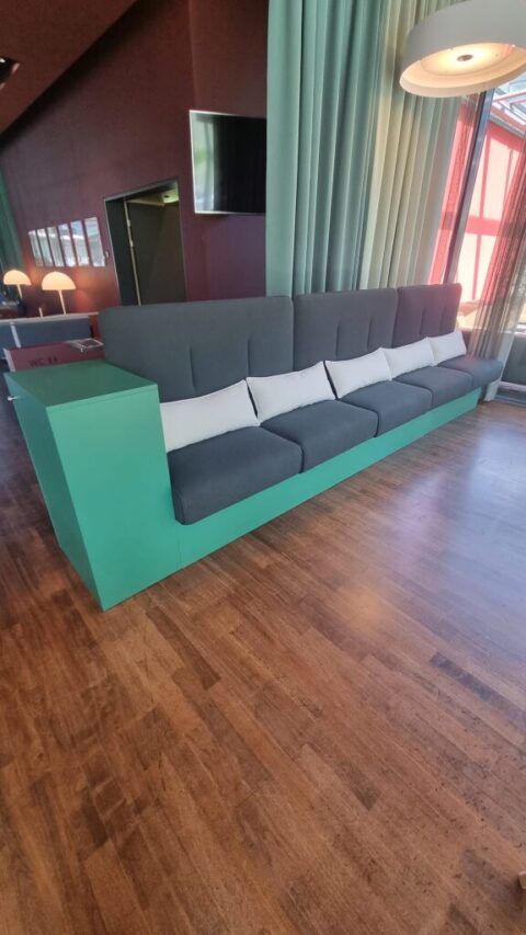 Innenausbau | Küchen | Corian | Reparaturen - Jörimann Schreinerei