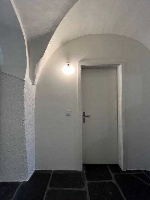 Innenausbau | Küchen | Corian | Reparaturen - Jörimann Schreinerei