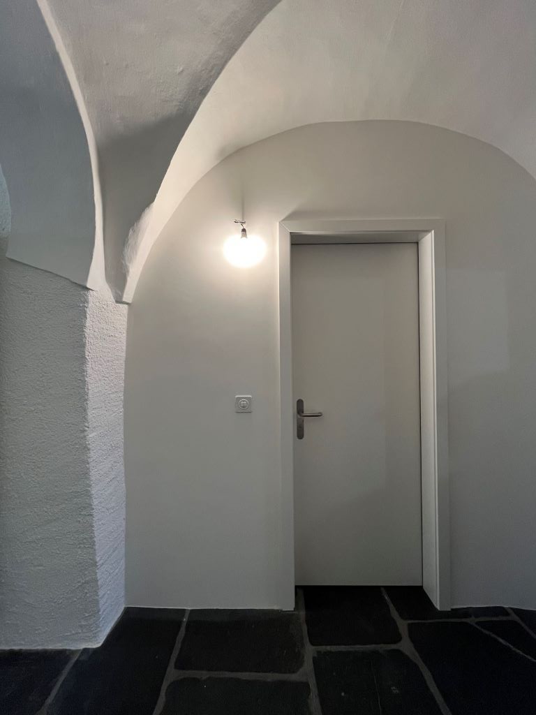 Innenausbau | Küchen | Corian | Reparaturen - Jörimann Schreinerei