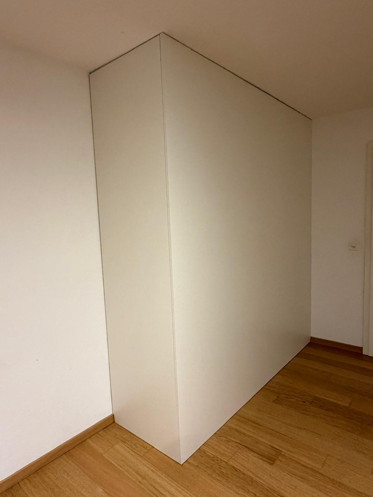 Innenausbau | Küchen | Corian | Reparaturen - Jörimann Schreinerei